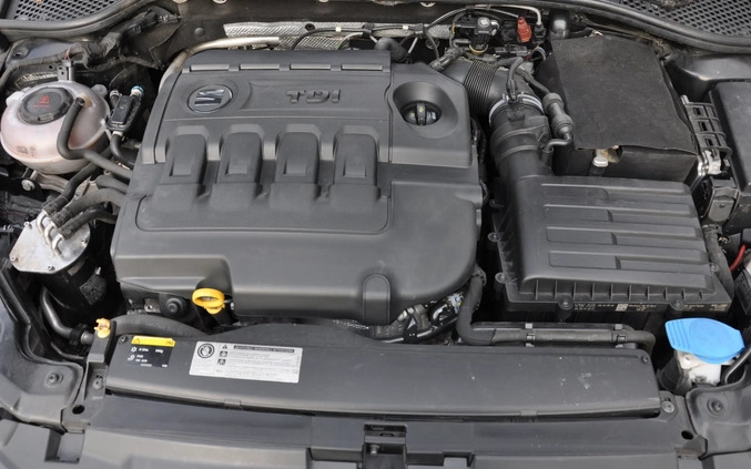 Seat Leon cena 41900 przebieg: 216000, rok produkcji 2016 z Czeladź małe 137